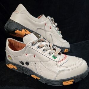 TMA EYES Women's Flat Shoes Casual Leather Lace-Up Style Size 8.5